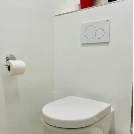 Stylish 2 Bedrooms In Center Appartement